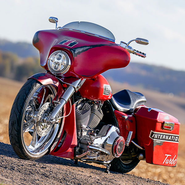 Screamin Eagle Electra Glide® CVO custom left front view of motorcycle